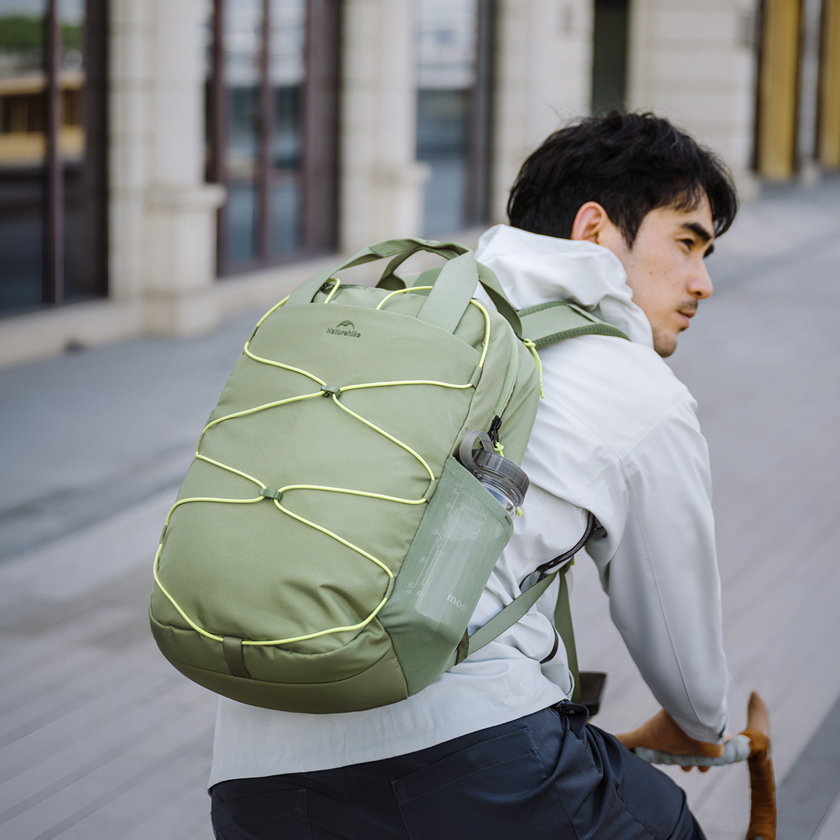 Naturehike batoh Oxygen Glam 20l 780g - zelený